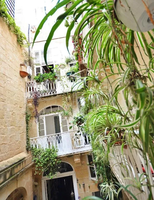 Palazzo Valletta Suites 4*,  Malta