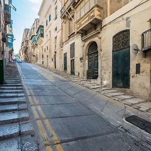 Kampnar City Living *** Valletta